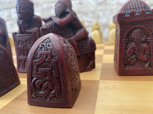 Gothic Chess Set - Classic Red and Ivory