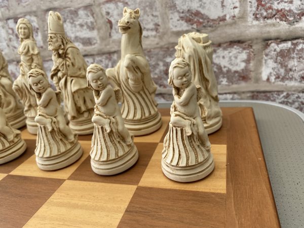 Louis XIV Chess Set - Image 11