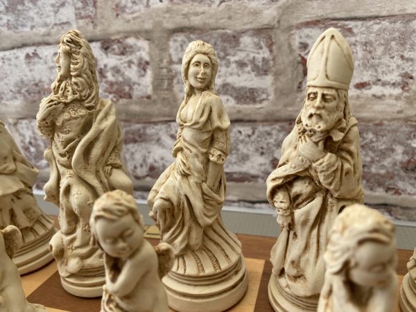 Louis XIV Chess Set - Image 4