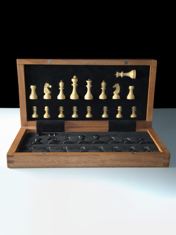 World Chess Ltd - 12" Travel Chess Set - Image 5