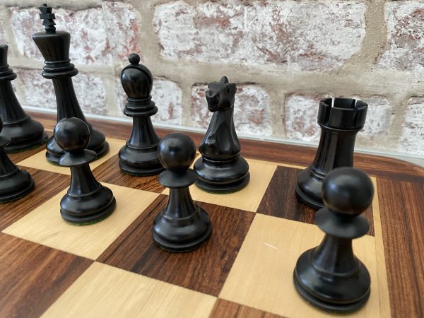 Bobby Fischer Triple Weighted Chess Set - Ebonised - Image 12