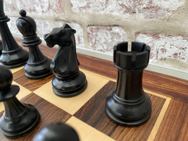 Bobby Fischer Triple Weighted Chess Set - Ebonised - Image 10