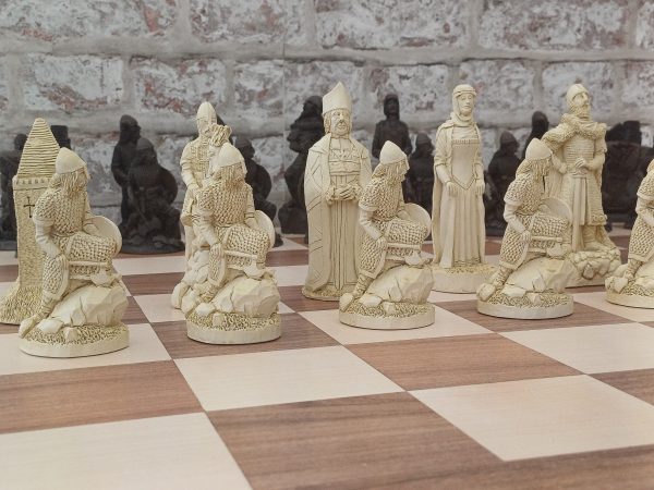 Very Large Viking Raiders Chess Set - Brown - Image 7