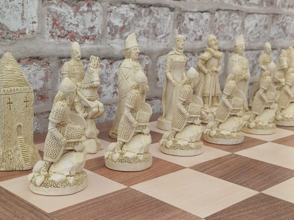 Very Large Viking Raiders Chess Set - Brown - Image 13