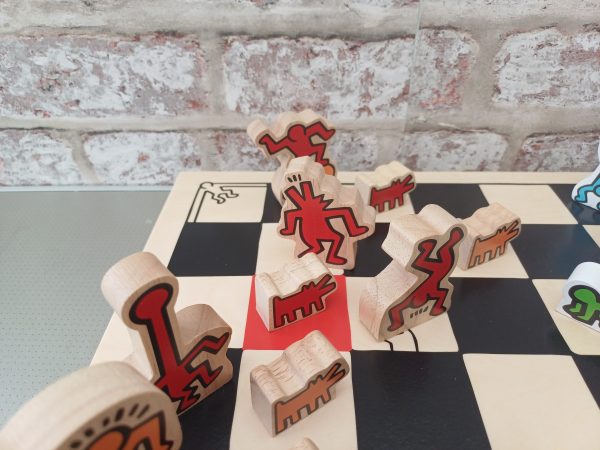 Artistry in Play: The Keith Haring Chess Set - Image 25