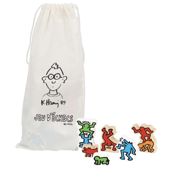 Artistry in Play: The Keith Haring Chess Set - Image 31