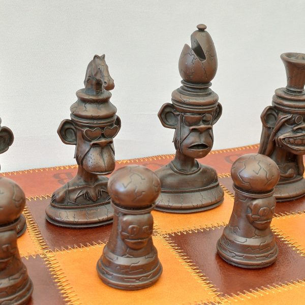 Bored Ape Yacht Club Chess Set – BROWN