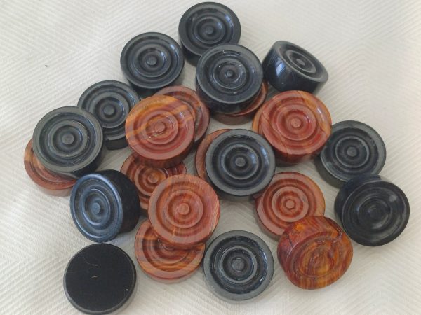 Red and Black Marble Draughts Pieces - Image 7