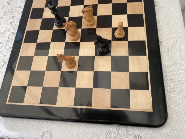 Luxury Ebony Chess Board with 2.2 inch Squares - Image 3