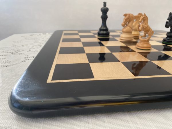 Luxury Ebony Chess Board with 2.2 inch Squares - Image 5