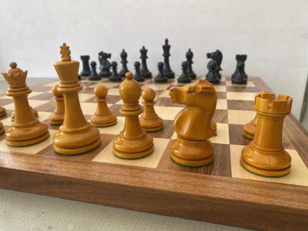 Bobby Fischer Triple Weight Chess Set - Antique Ebonised - Image 15