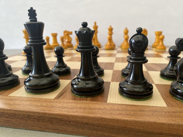 Bobby Fischer Triple Weight Chess Set - Antique Ebonised - Image 3