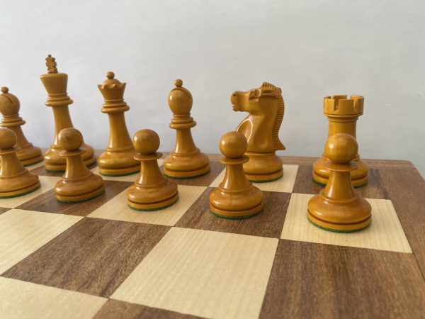 Bobby Fischer Triple Weight Chess Set - Antique Ebonised - Image 6