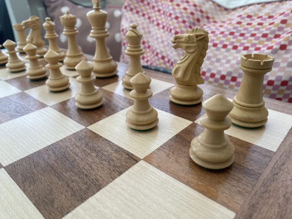 The Bara set of Triple Weighted Chess Pieces in Acacia - Image 13