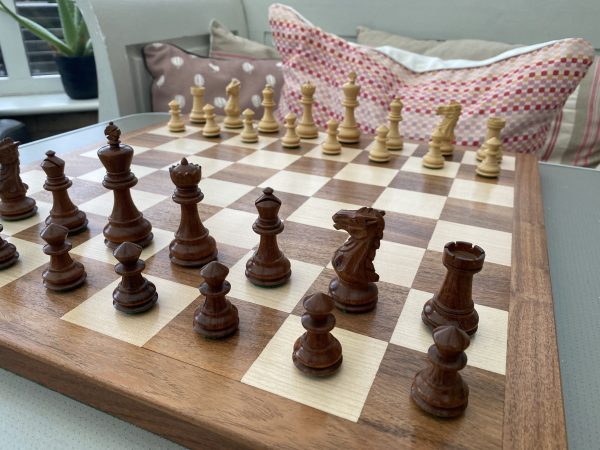 The Bara set of Triple Weighted Chess Pieces in Acacia - Image 16