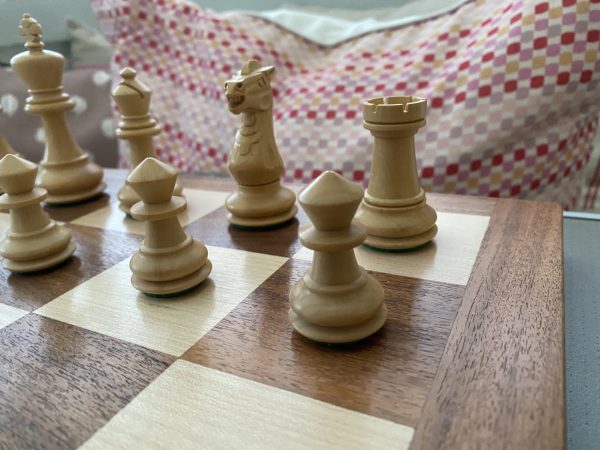 The Bara set of Triple Weighted Chess Pieces in Acacia - Image 5