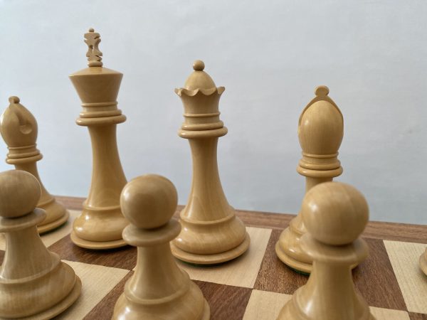 The Earl Anthony Anjanwood Staunton Chess Set - Image 8