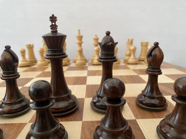 The Earl Anthony Anjanwood Staunton Chess Set - Image 15