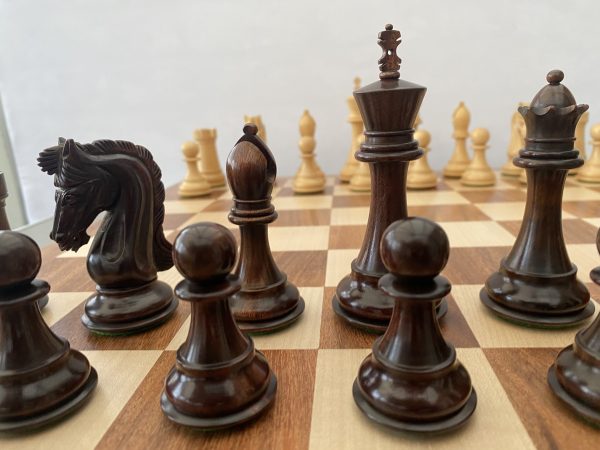 The Earl Anthony Anjanwood Staunton Chess Set - Image 2