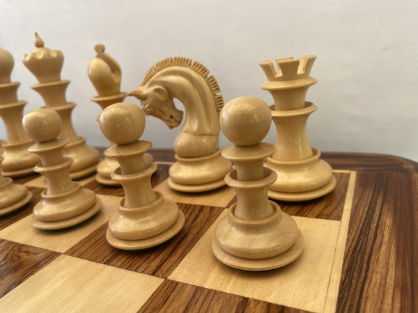 The Manchester set of Chess Pieces in Bud Rosewood - Image 13