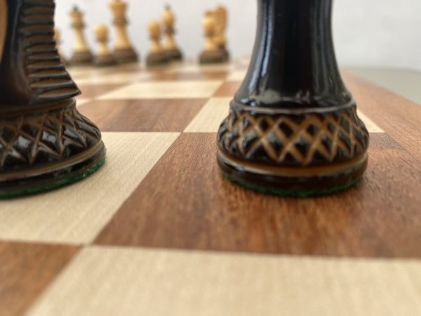 The Spector Gloss Double Weighted Chess Pieces - Image 11