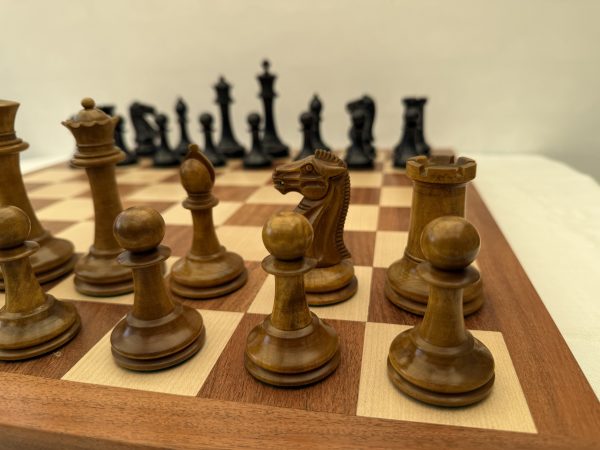 The Tuscany - Ebony and Antique Style Chess Set - Image 18