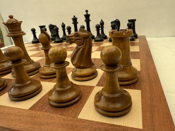The Tuscany - Ebony and Antique Style Chess Set - Image 15