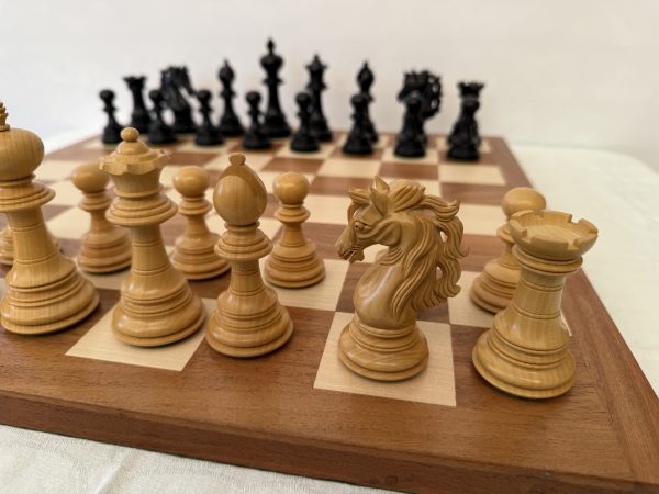 The Vanstone - Ebony Chess Set - Image 10