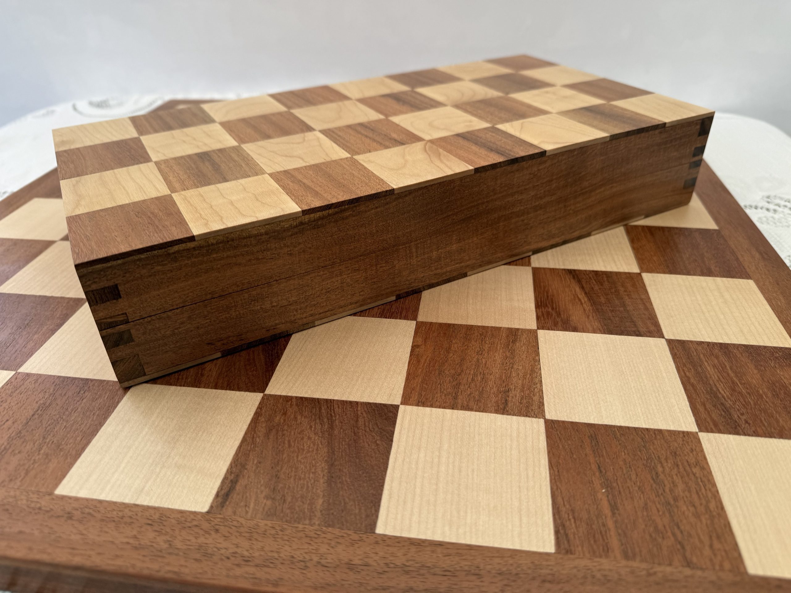 The World Chess PRO Edition 14" Travel Set - Image 16