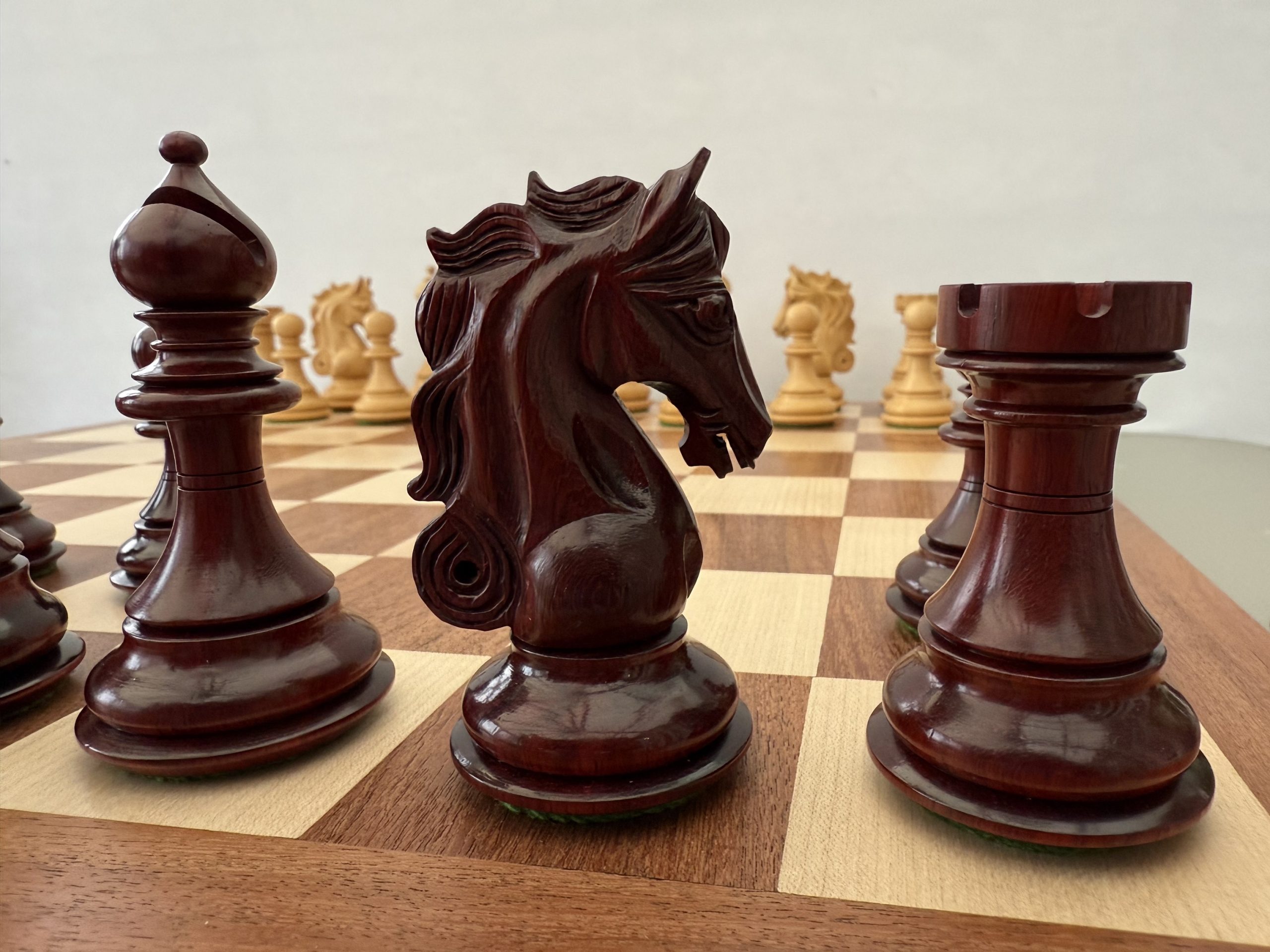 The Sarajevo Bud Rosewood Chess Pieces - Image 7