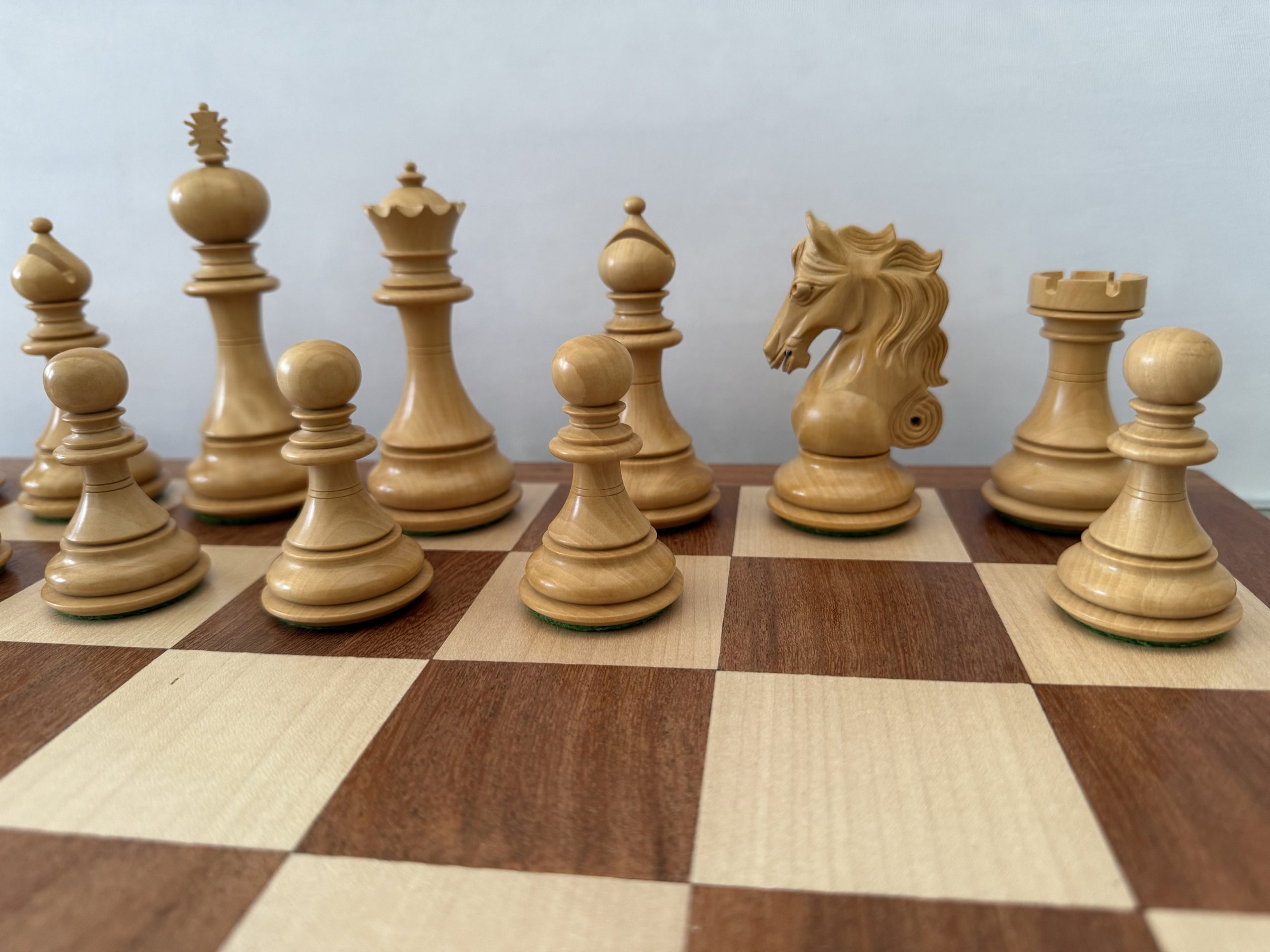 The Sarajevo Bud Rosewood Chess Pieces - Image 12